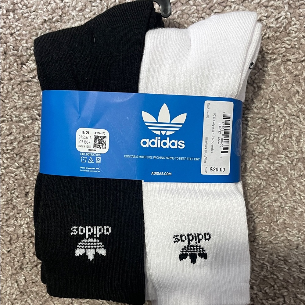 NWT adidas Men's Athletic Crew Socks - Black and White 6-Pack - Picture 4 of 4
